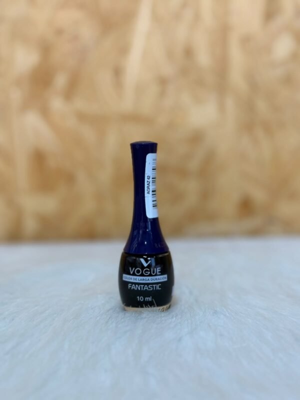 Esmalte Vogue tradicional agraz 42
