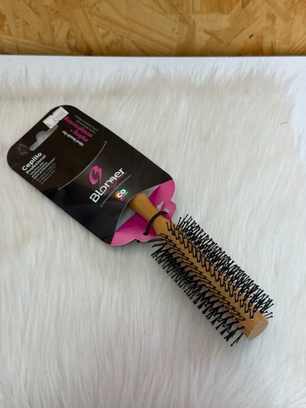 Cepillo Blomer nailon 1424