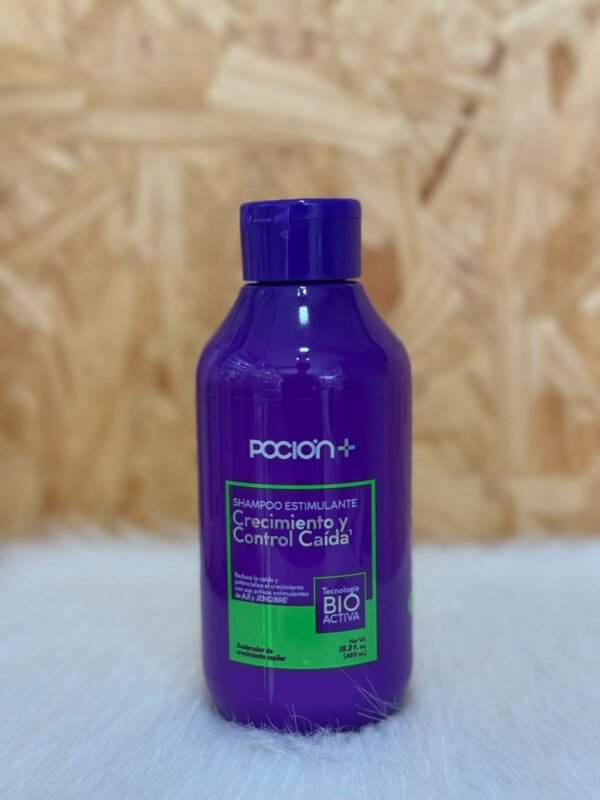 Shampoo la poción crecimiento y control · 450 ml